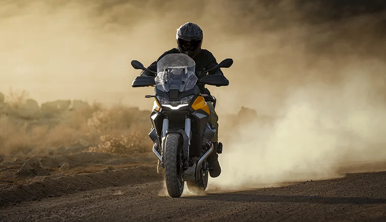 photo des gammes de moto Moto Guzzi